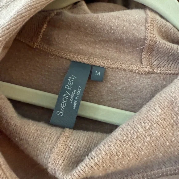 Sweaty Betty Escape Luxe Fleece Funnel Neck Hoodie Misty Rose Pink Medium - Picture 4 of 5